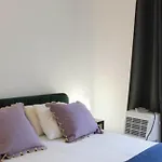 Charming Apartment In A Family Neighborhood